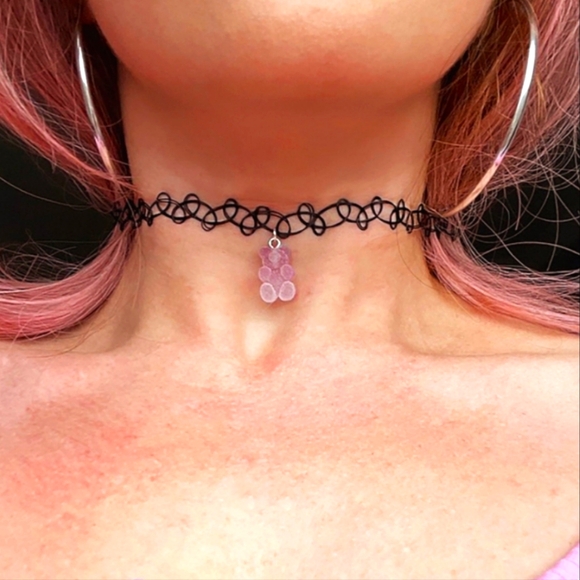 Gummy bear choker 🩷🐻 - Picture 1 of 3